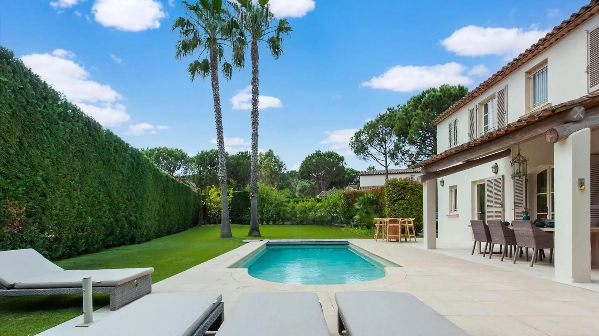 Modern Villa With Private Pool Saint-Tropez France